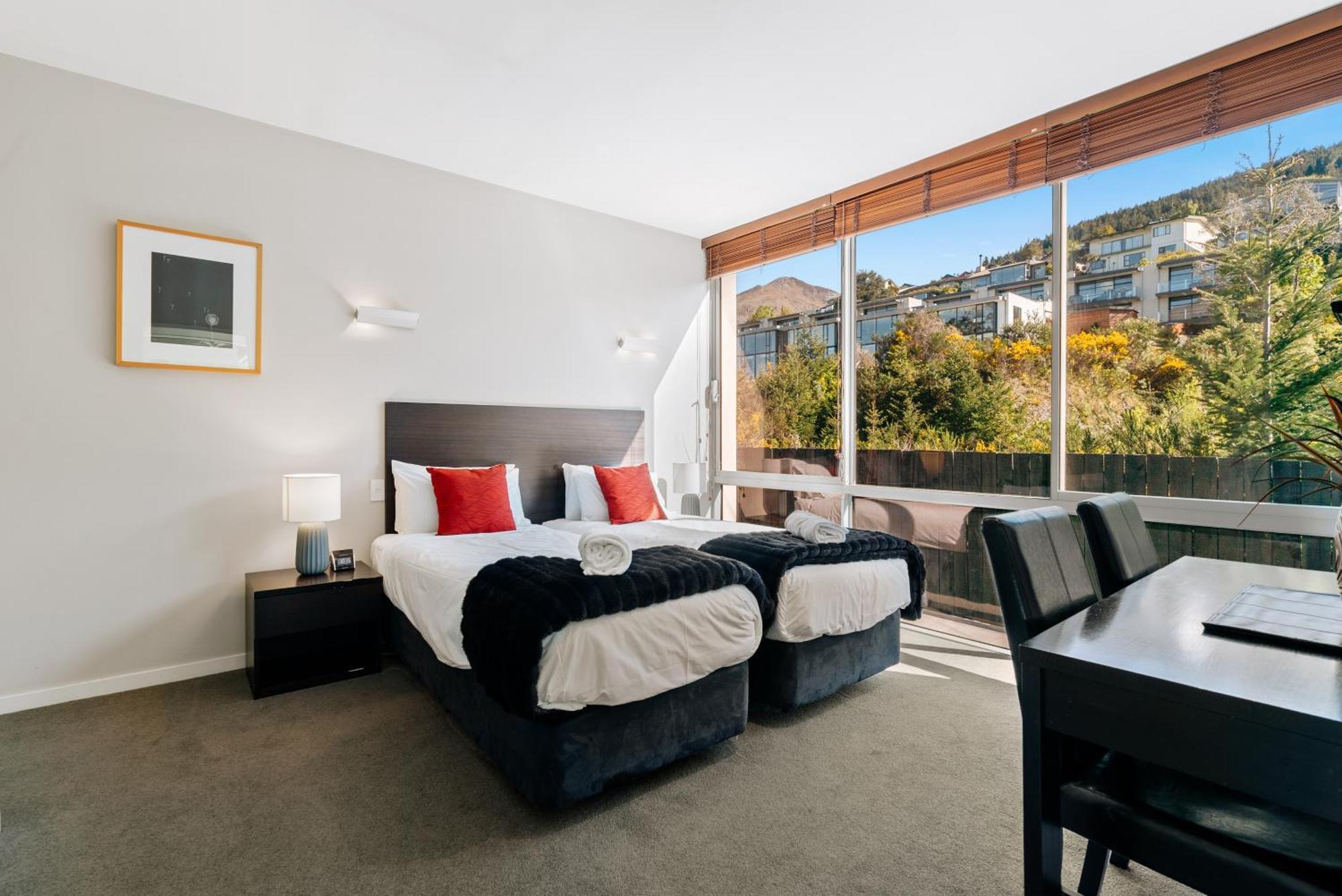 Modern Executive Living In Pounamu Queenstown Exteriör bild